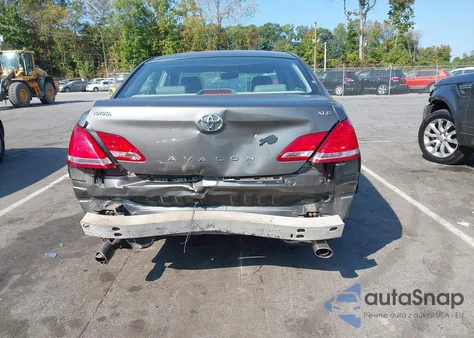 2005 Toyota Avalon Xls z USA, uszkodzony, nr VIN 4T1BK36B75U037135
